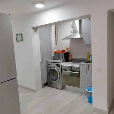Habitaciones En Apartamento Compartido De Pozuelo De Alarcon Pozuelo de Alarcón Exterior photo